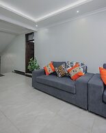 Skyhut Boutique House