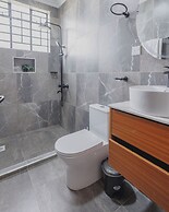 Skyhut Boutique House