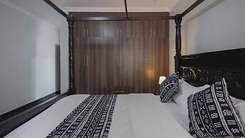 Skyhut Boutique House