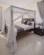 Skyhut Boutique House