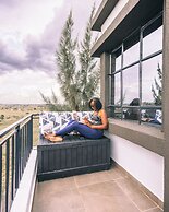 Skyhut Boutique House