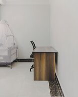 Skyhut Boutique House