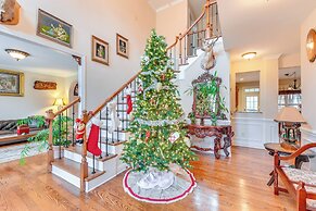 3 Mi to Carowinds: Retreat w/ On-site Fishing