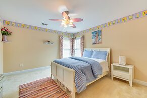 3 Mi to Carowinds: Retreat w/ On-site Fishing