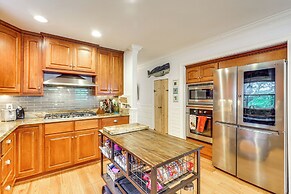 Walk to Beach: Gem w/ Pool & Spa in Isle of Palms!