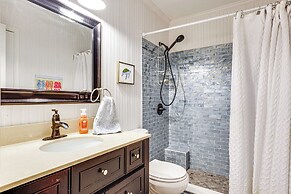 Walk to Beach: Gem w/ Pool & Spa in Isle of Palms!