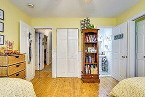 Walk to Beach: Gem w/ Pool & Spa in Isle of Palms!