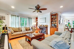 Walk to Beach: Gem w/ Pool & Spa in Isle of Palms!