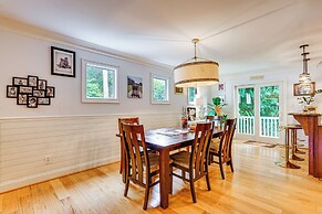 Walk to Beach: Gem w/ Pool & Spa in Isle of Palms!