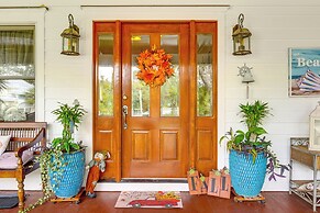 Walk to Beach: Gem w/ Pool & Spa in Isle of Palms!