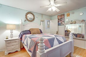 Walk to Beach: Gem w/ Pool & Spa in Isle of Palms!