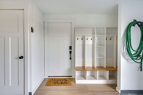 4 Mi to Downtown Ogden: Home w/ Pool Access!