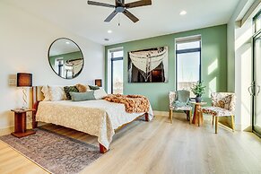 Walk to Lake City Marina: Condo w/ Rooftop Deck!