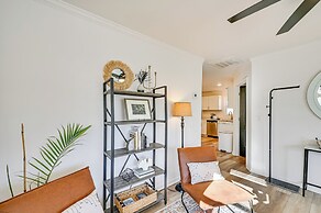< 3 Mi to Dtwn: Modern Cottage in Greenville!