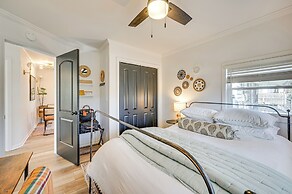 < 3 Mi to Dtwn: Modern Cottage in Greenville!