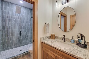 Ski-in/out Schweitzer Mountain Home in Sandpoint!