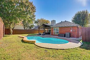 Outdoor Oasis w/ Pool: Grand Prairie Family Home!