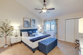 Cozy Flagstaff Condo in Country Club Community!