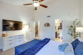 Cozy Flagstaff Condo in Country Club Community!