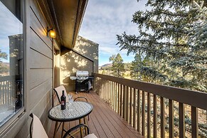 Cozy Flagstaff Condo in Country Club Community!