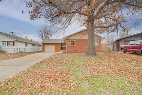 6 Mi to Dtwn: Dog-friendly Home w/ Yard in Tulsa