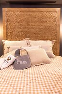 Rock Dandy La Maison de l' Ours - Nymfaio