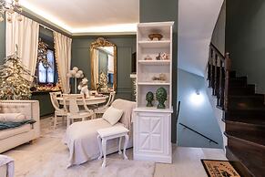 Rock Dandy La Maison de l' Ours - Nymfaio