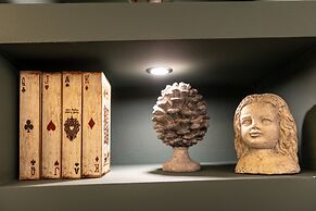 Rock Dandy La Maison de l' Ours - Nymfaio