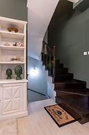 Rock Dandy La Maison de l' Ours - Nymfaio