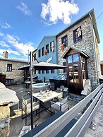 Rock Dandy La Maison de l' Ours - Nymfaio