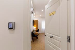 Vatican Luxury Rooms - LR Collection