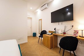 Vatican Luxury Rooms - LR Collection