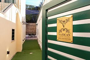 Vatican Luxury Rooms - LR Collection