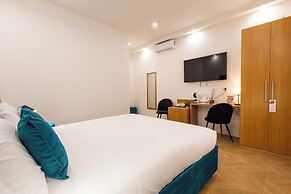 Vatican Luxury Rooms - LR Collection