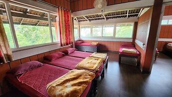I-ROOMZ Donimoole Homestay