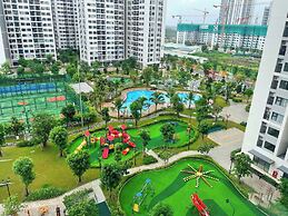SURIHOME- Vinhomes Grand Park Apartments