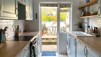 2BD Garden Hideaway in Lewes