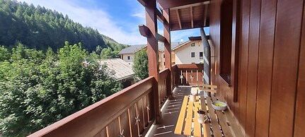 Charming 2-bedroom Apartment
