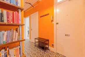 Edinburgh Castle Views Stylish 2BD Flat Sleeps 4