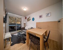 Studio in France With Mountain Views & Pool