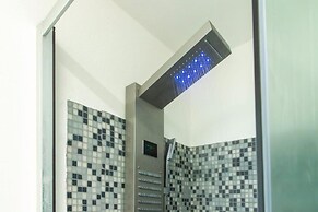 Villa Esmeralda - Free Wifi - With Swimming Pool