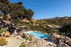 Villa Esmeralda - Free Wifi - With Swimming Pool
