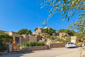 Villa Esmeralda - Free Wifi - With Swimming Pool