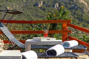 Villa Esmeralda - Free Wifi - With Swimming Pool