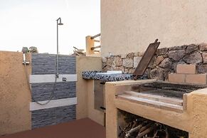 Villa Esmeralda - Free Wifi - With Swimming Pool