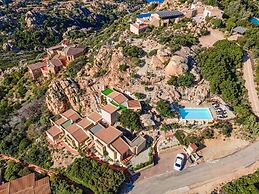 Villa Esmeralda - Free Wifi - With Swimming Pool