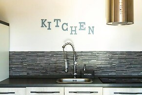 Villa Esmeralda - Free Wifi - With Swimming Pool