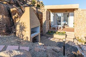 Villa Esmeralda - Free Wifi - With Swimming Pool