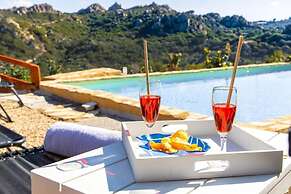 Villa Esmeralda - Free Wifi - With Swimming Pool