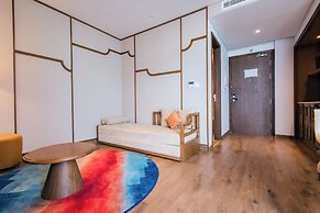 Ruby Apec Mandala Cham Bay Rental